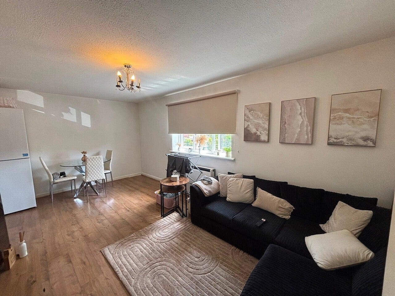 Flat Rochester Drive in Watford