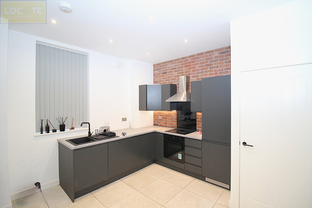 Flat Crofts Bank Road in Trafford