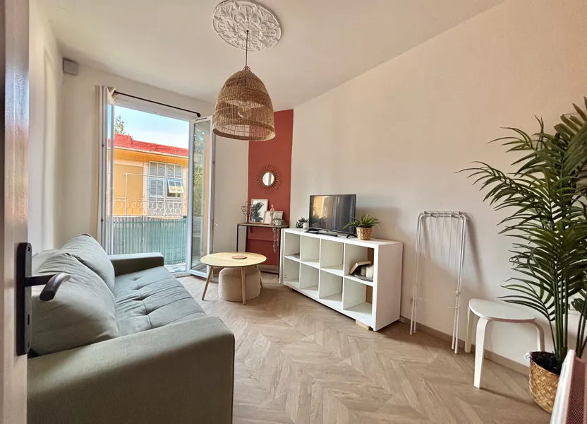 Flat Rue du Rocher in Nice