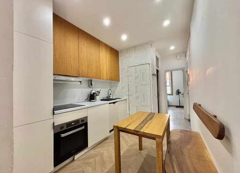 Flat Rue du Rocher in Nice