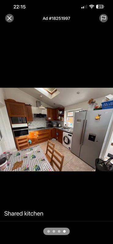 Room Bedivere Road in Greater London