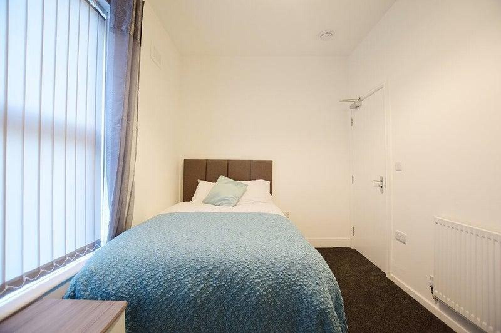 Flat Ashford Street in Stoke-on-Trent