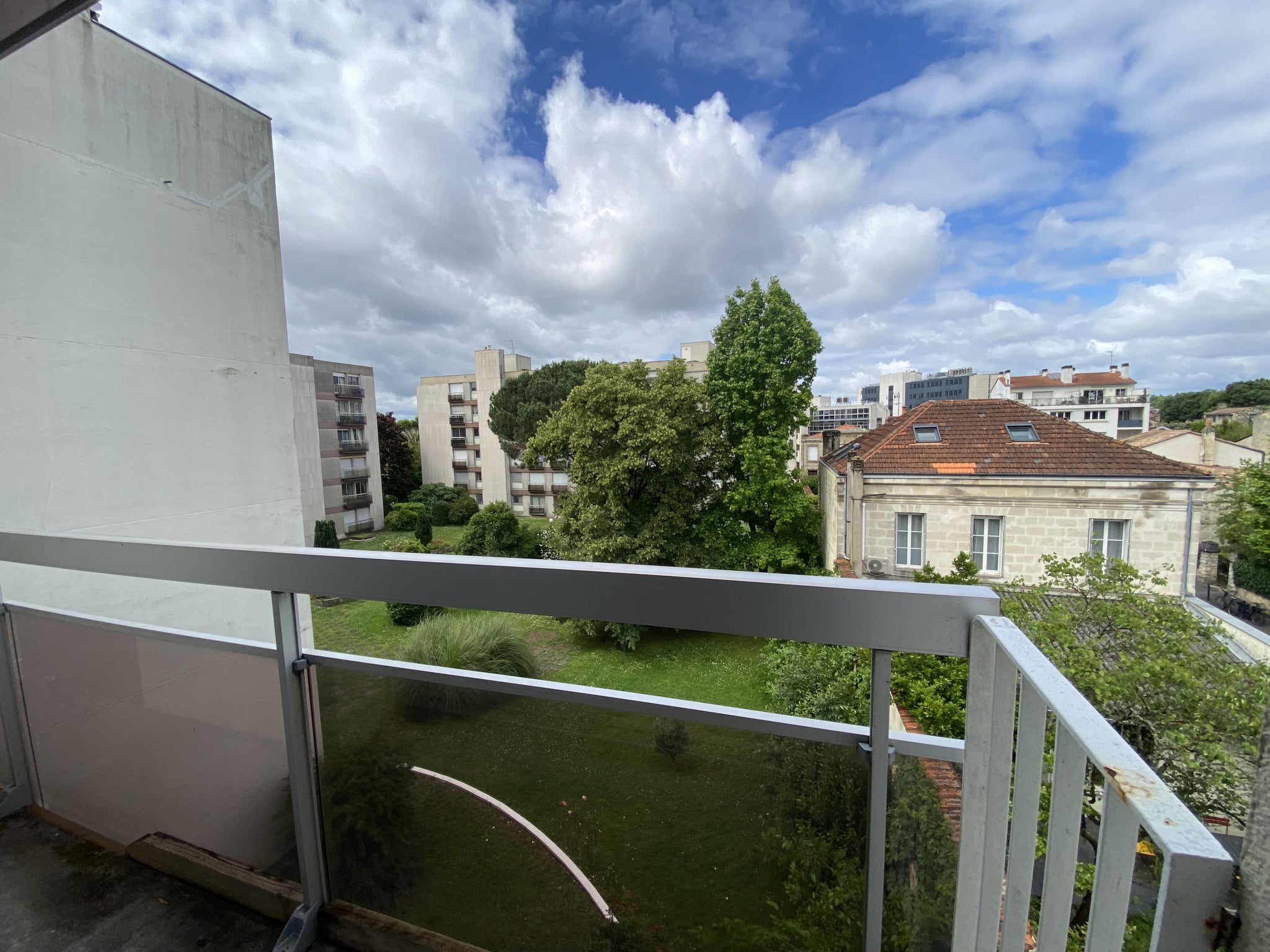 Appartement Rue des Douves à Bordeaux