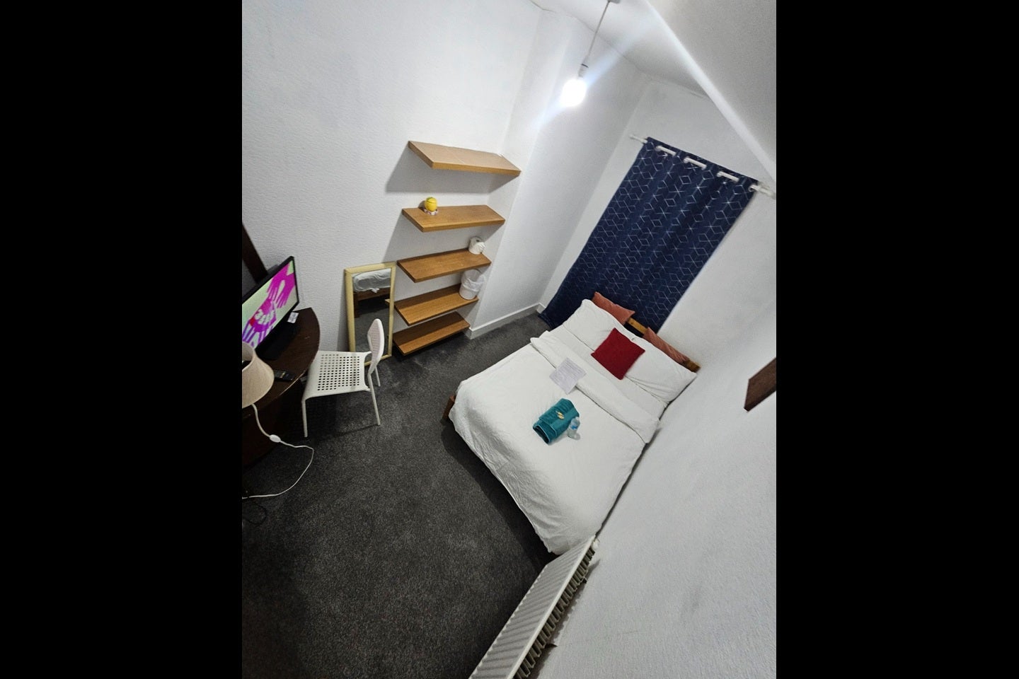 Room Marriott Road in Dartford