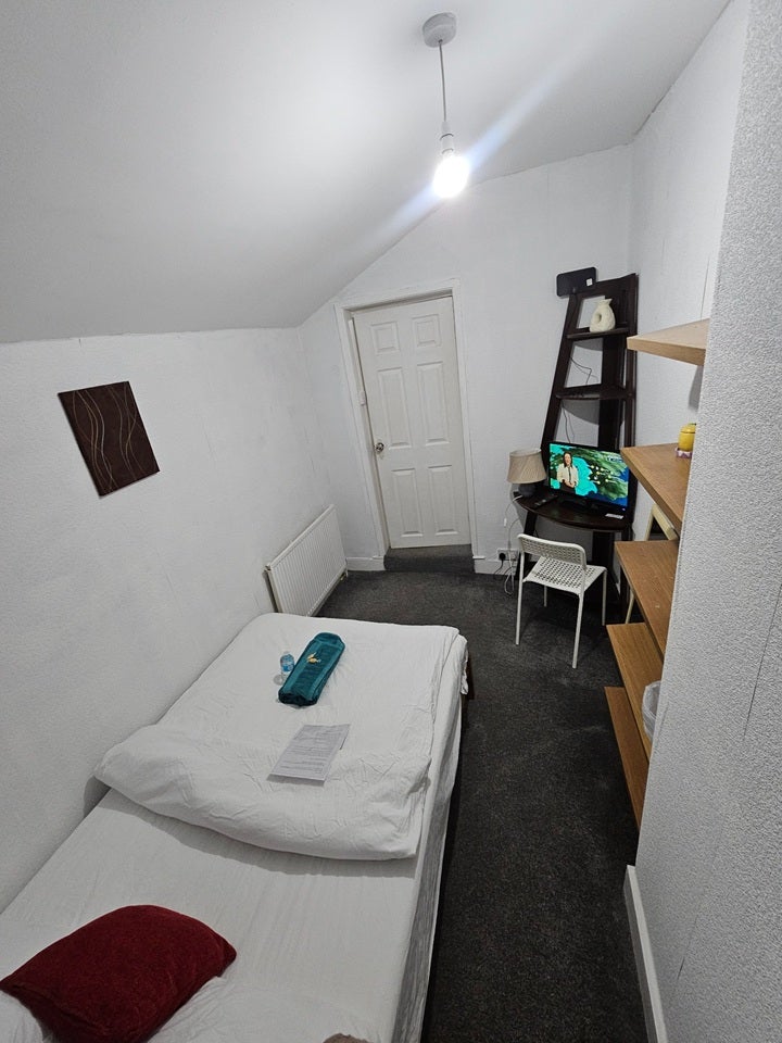 Room Marriott Road in Dartford