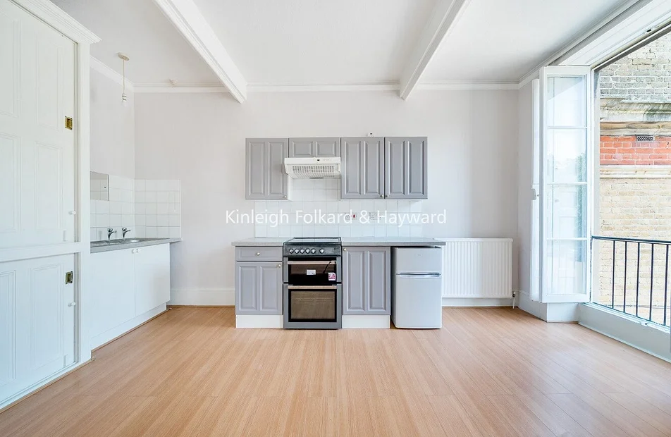 Flat Camden Park Road in Greater London