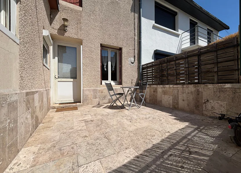 Flat Rue Georges Diebold in Dijon