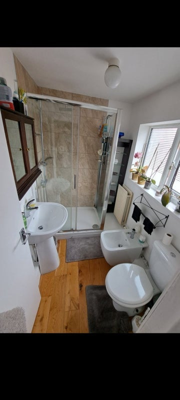 Room Brinkburn Avenue in Gateshead