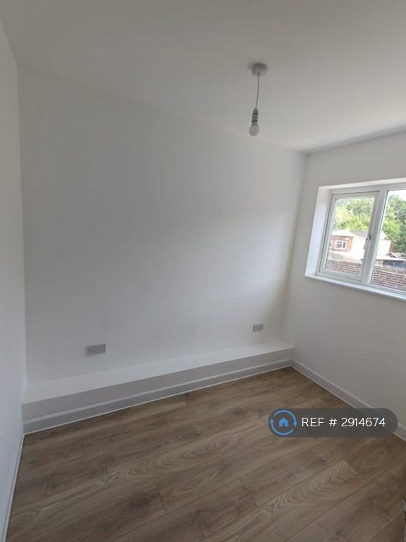 Room Holme Lane in Sheffield