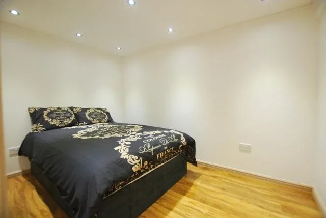 Flat Caledonian Road in Greater London