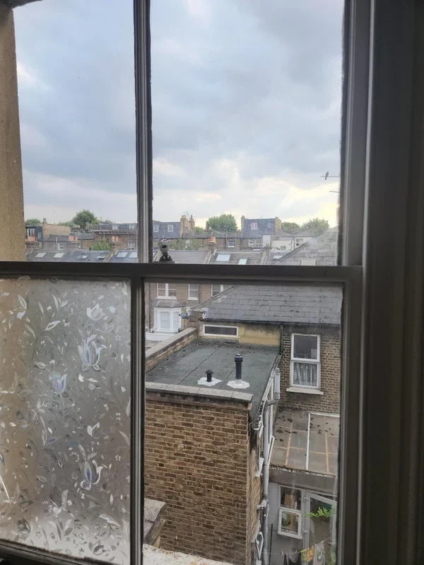 Room Tunis Road in Greater London