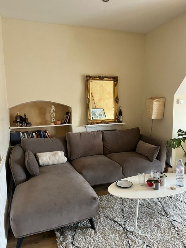 Room Twyford Avenue in Greater London