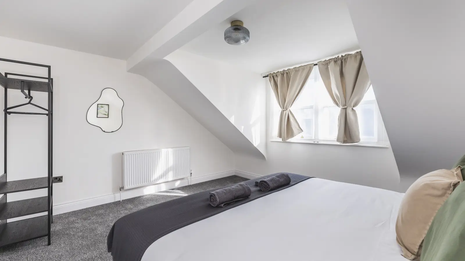 Flat Chobham Road in Greater London