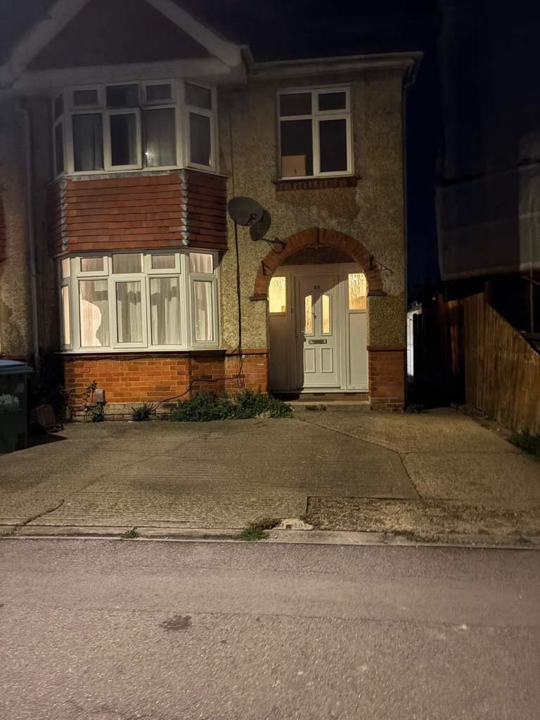 House Honeysuckle Road in Southampton