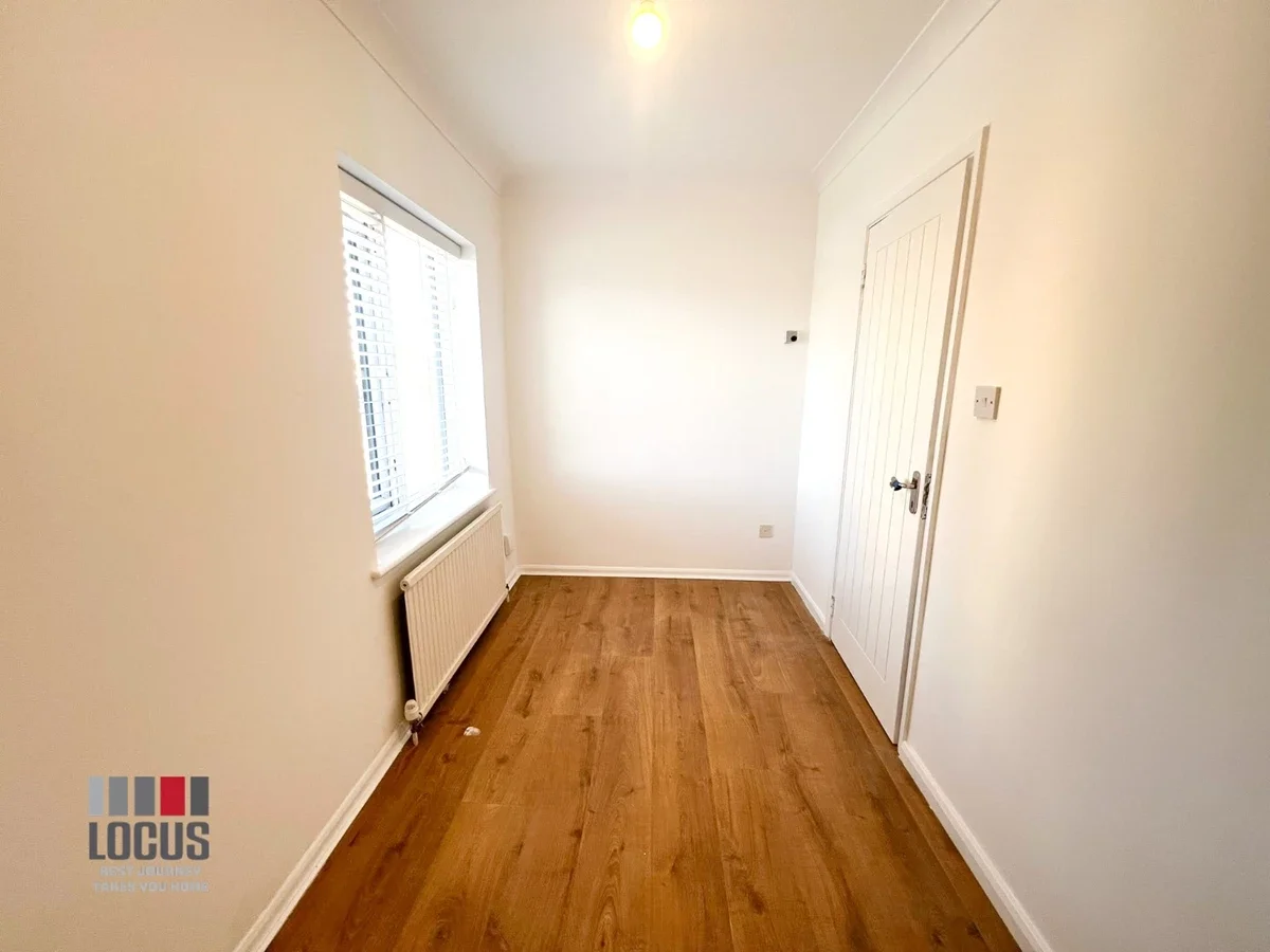 Flat Trevera Court in Waltham Cross