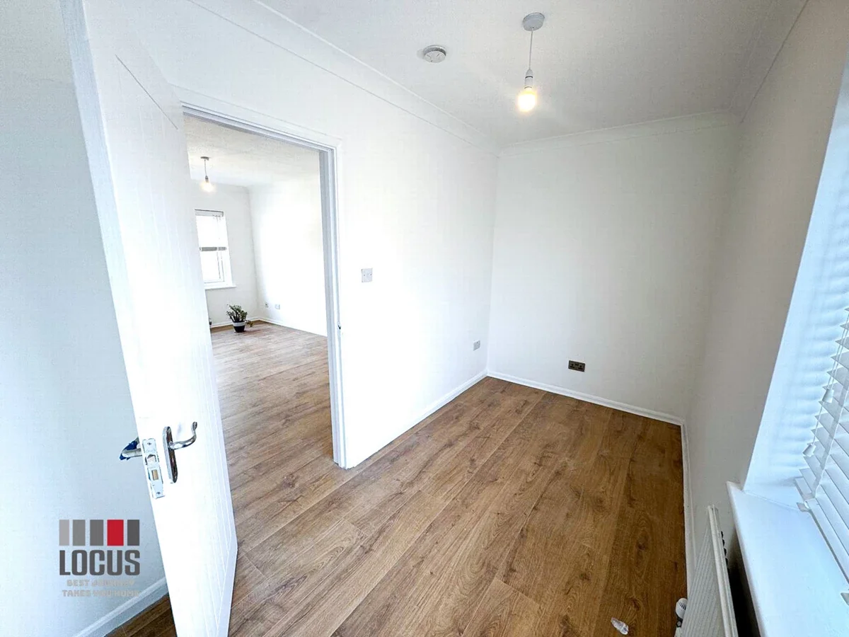 Flat Trevera Court in Waltham Cross