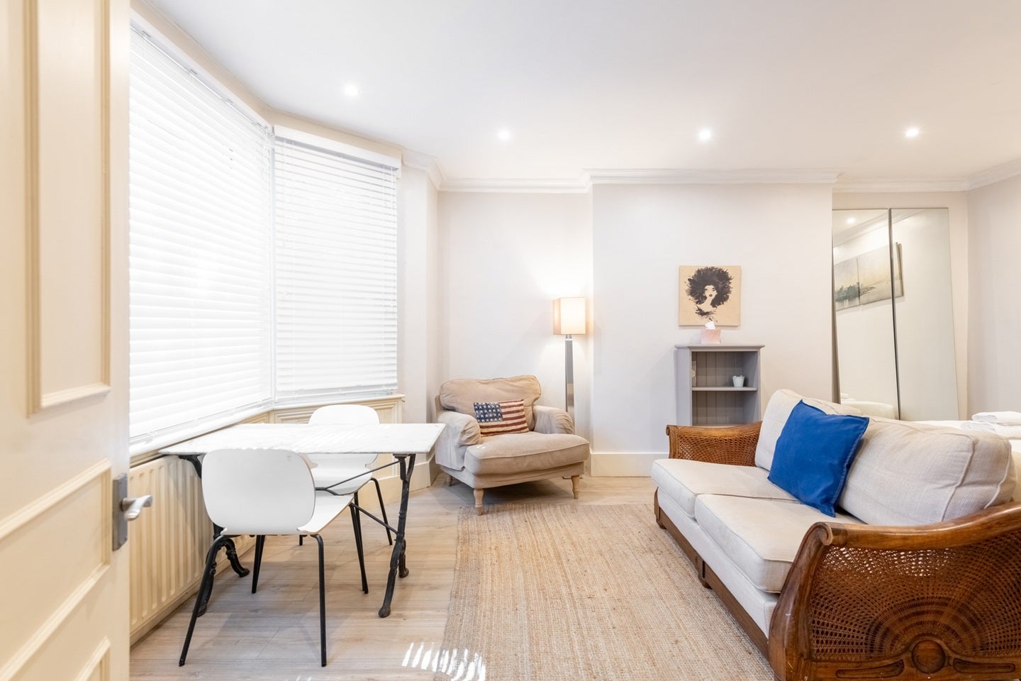 Flat Cambridge Gardens in Greater London