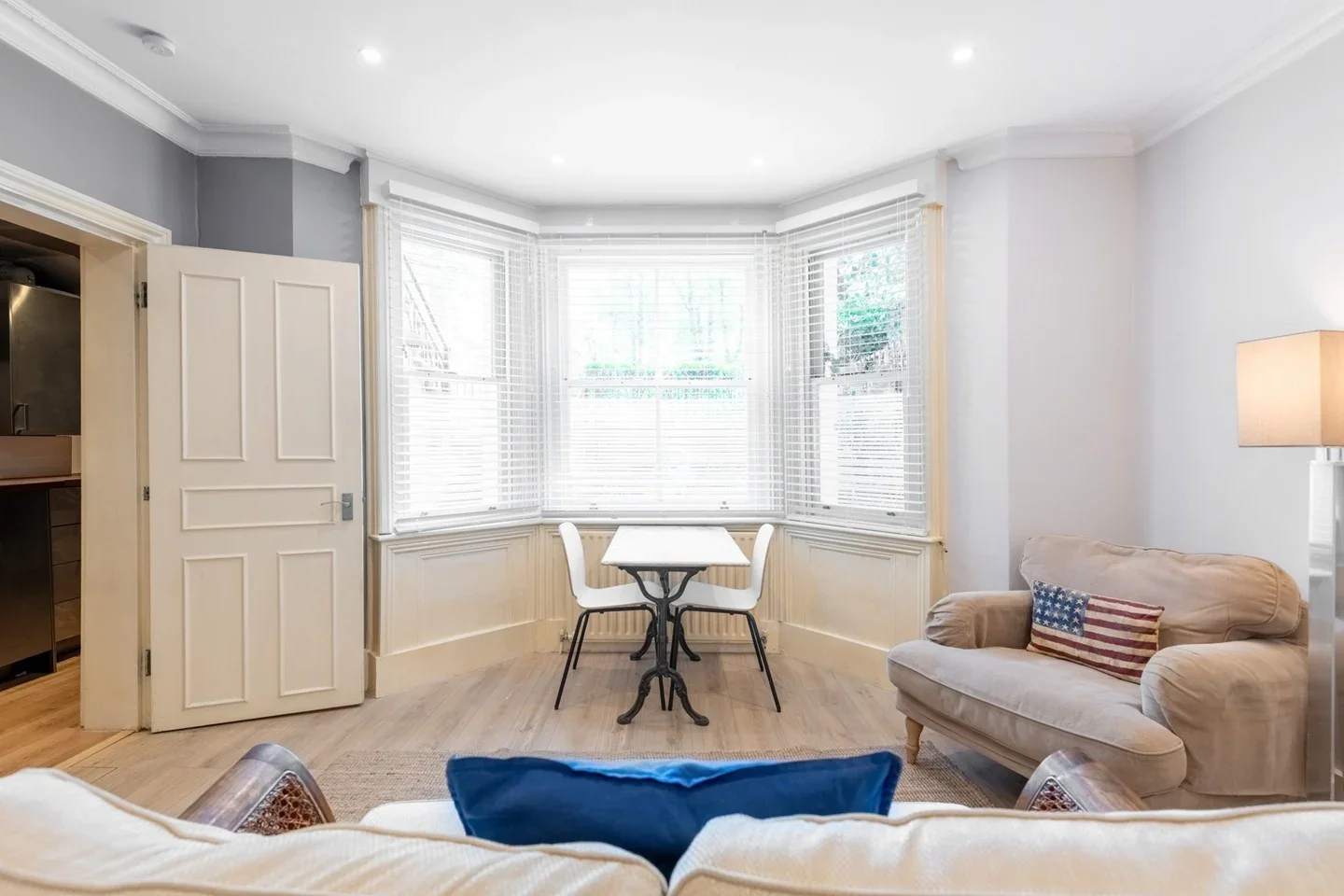 Flat Cambridge Gardens in Greater London