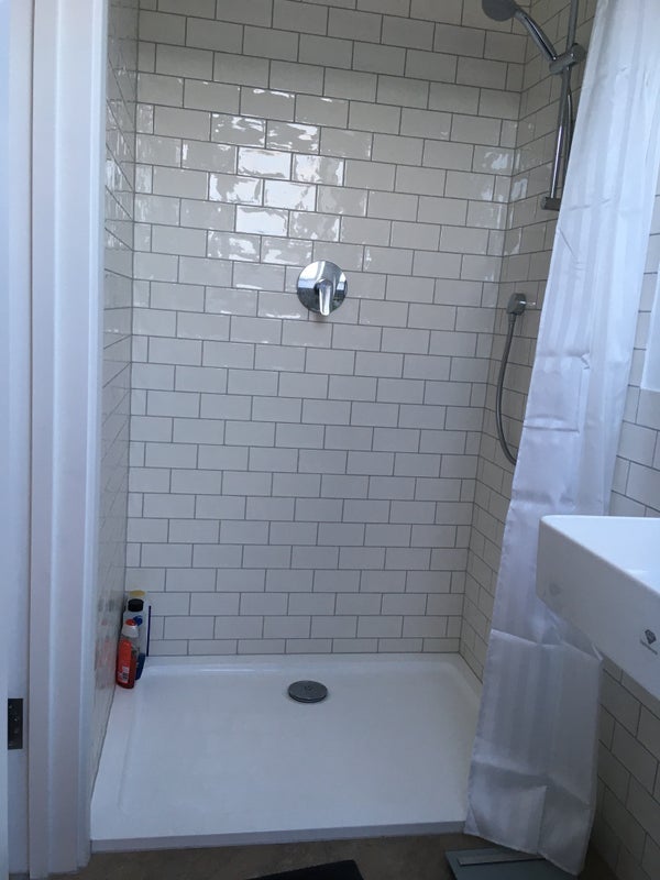 Room Glyn Road in Greater London