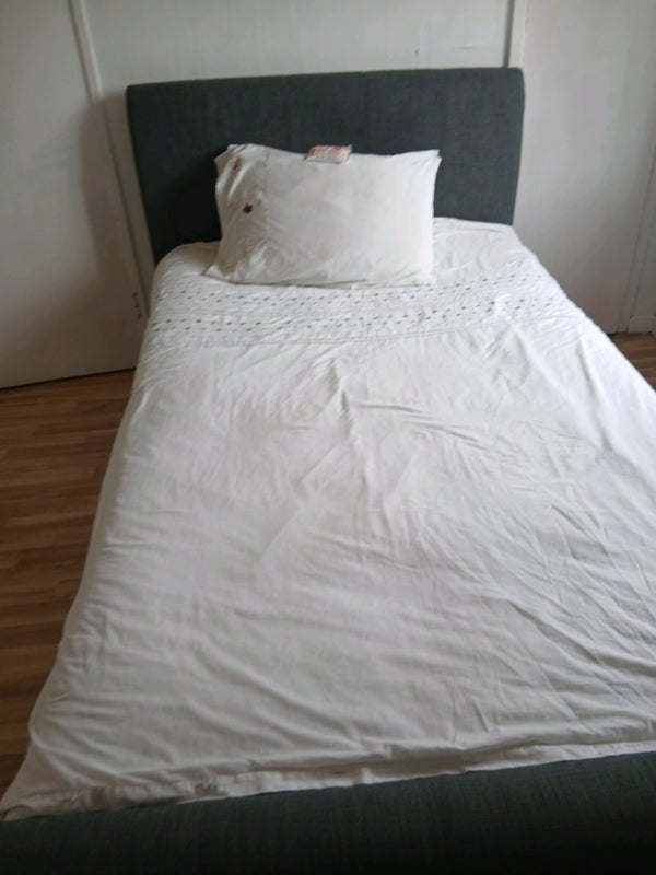 Room Sulivan Court in Greater London
