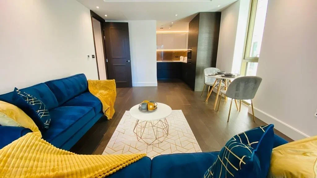 Flat Warwick Lane in Greater London