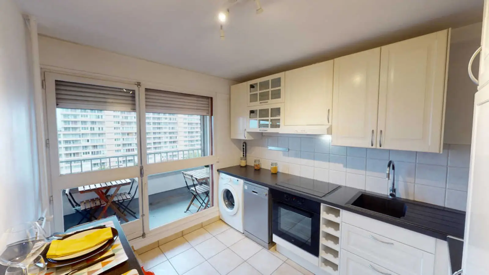 Room Square Georges Pernoud in Nanterre