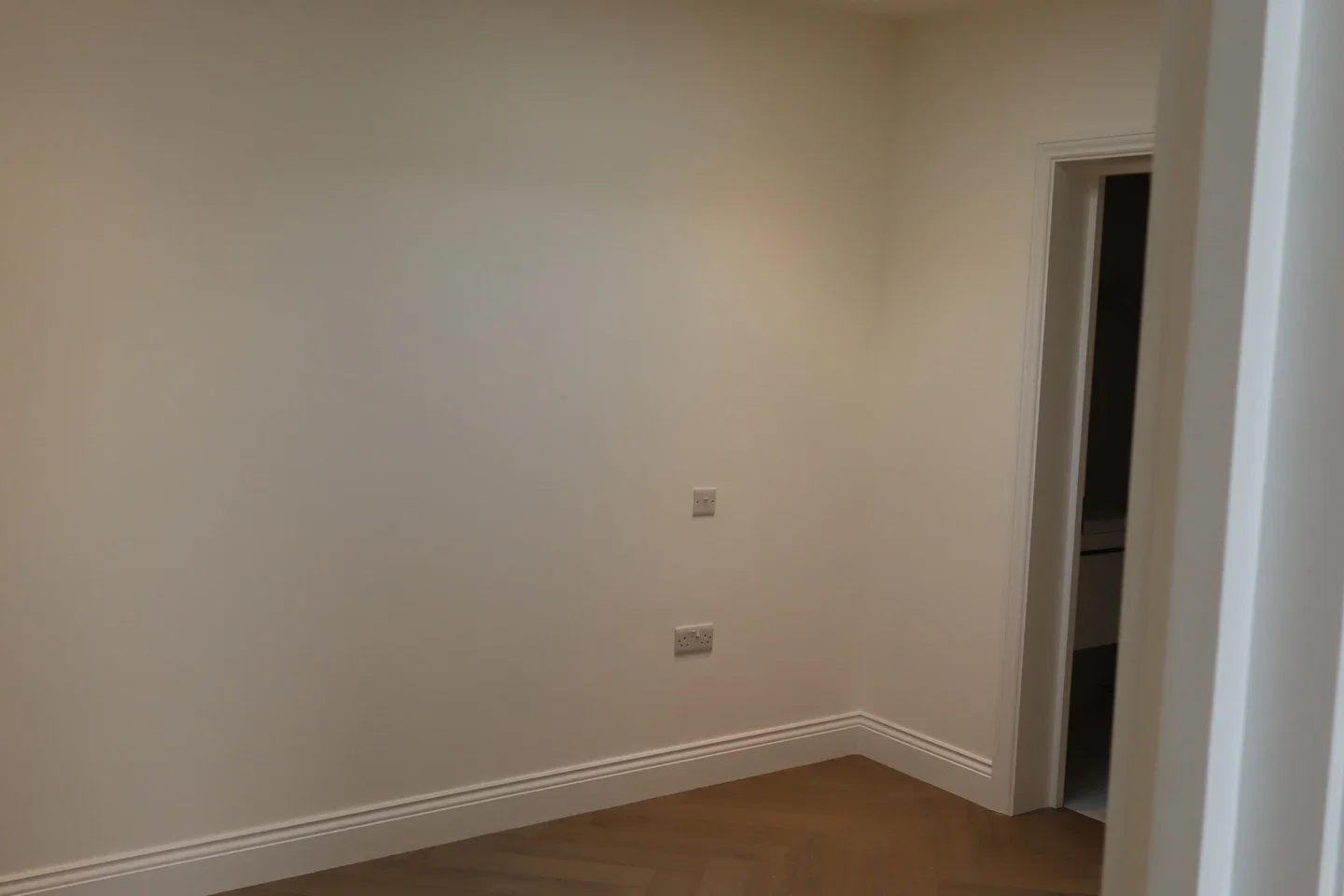 Flat Kirby Close in Epsom and Ewell