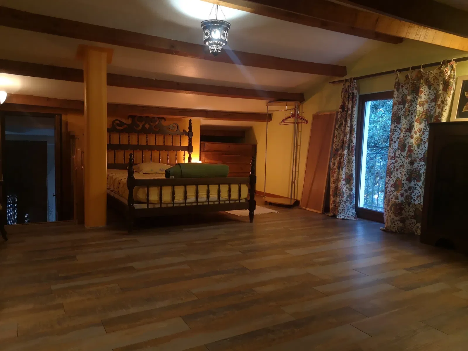 Room Chemin du Terril in Gardanne