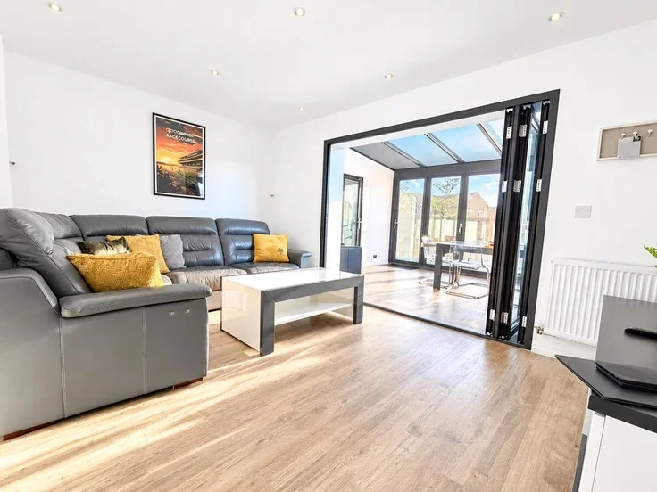 House Longacres Way in Chichester