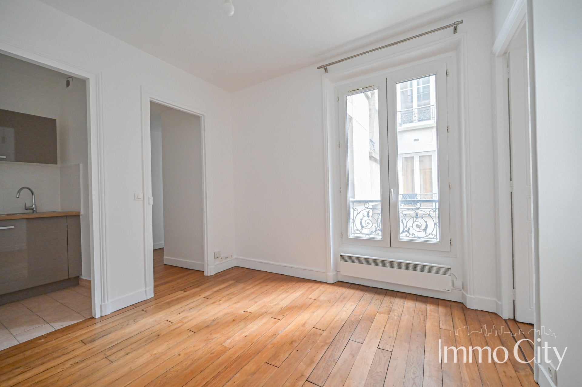 Flat Rue de Nantes in Paris