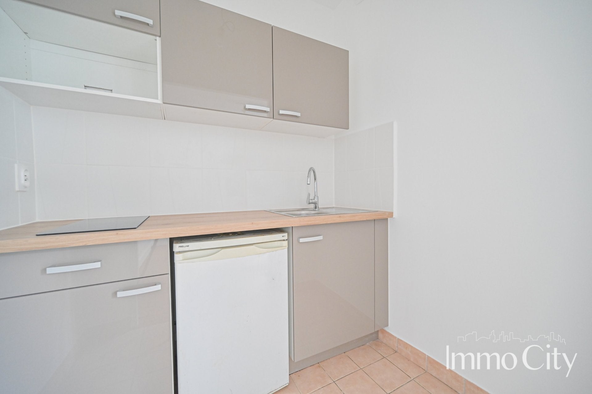 Flat Rue de Nantes in Paris