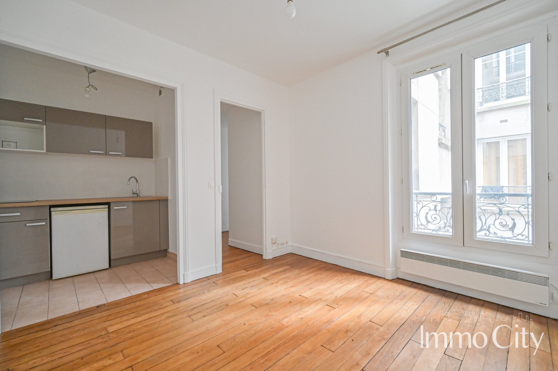 Flat Rue de Nantes in Paris