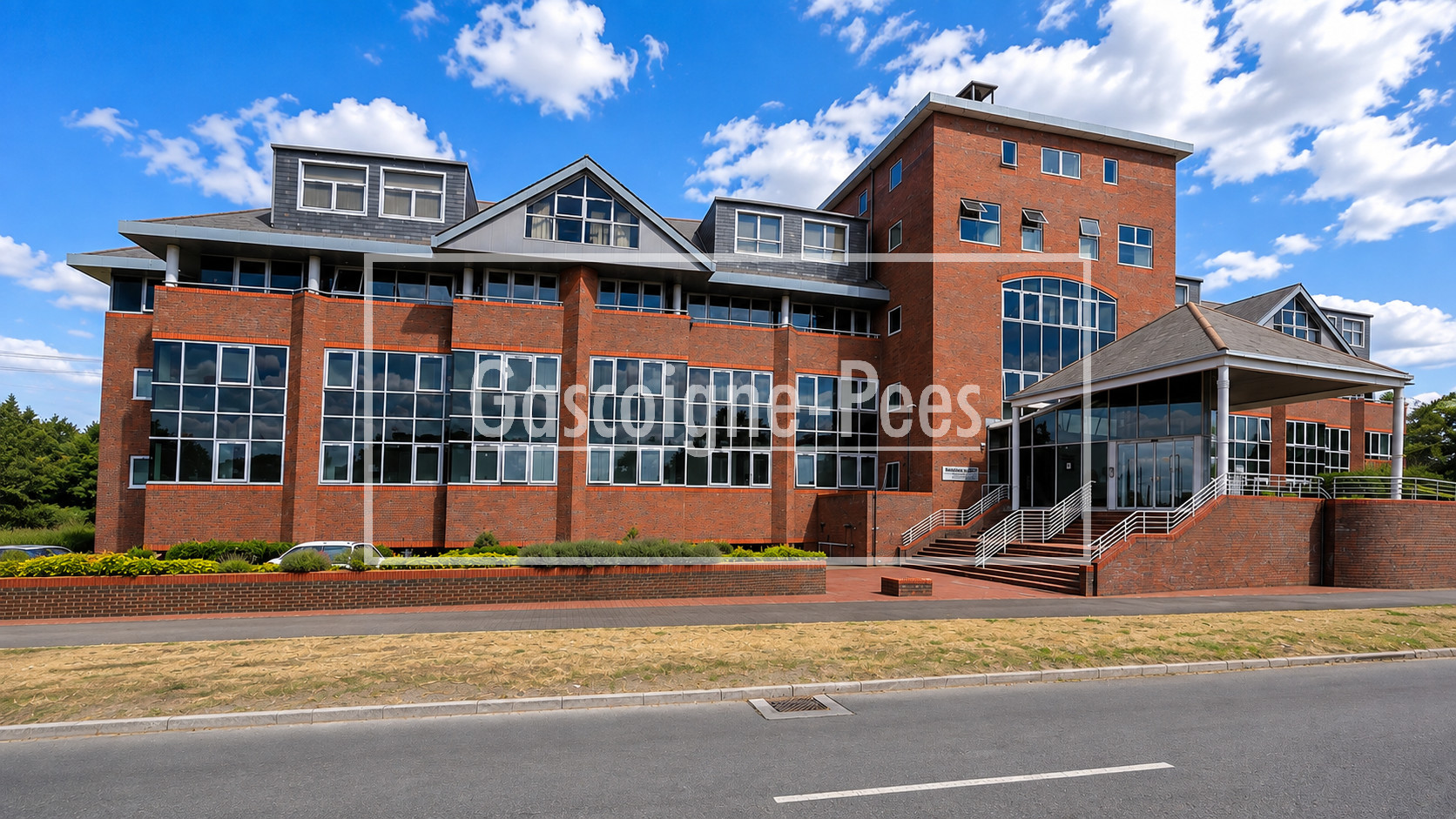 Flat Marigold Court in Guildford