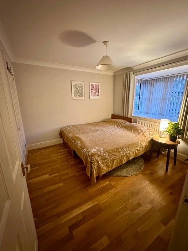 Room Morley Street in Greater London