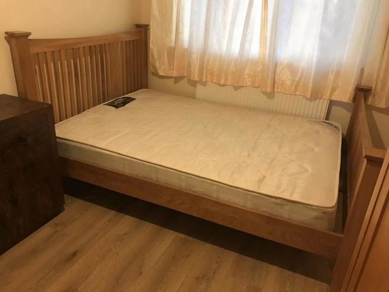 Room Livingstone Road in Greater London