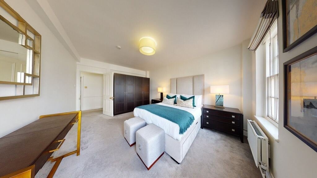 Flat Fulham Road in Greater London