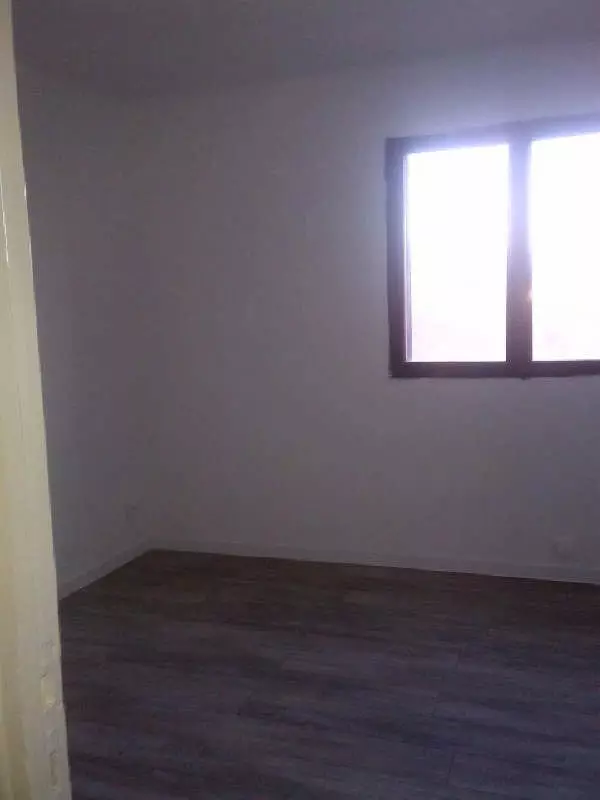 Flat Rue du Chanoine Moisan in Fuveau