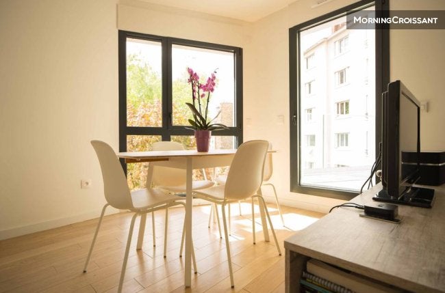 Appartement Rue des Frères Morane à Paris