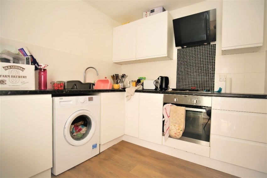Flat Portland Place in Greater London