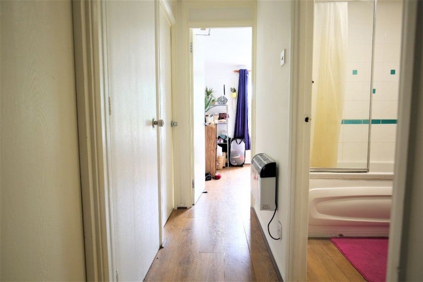 Flat Portland Place in Greater London