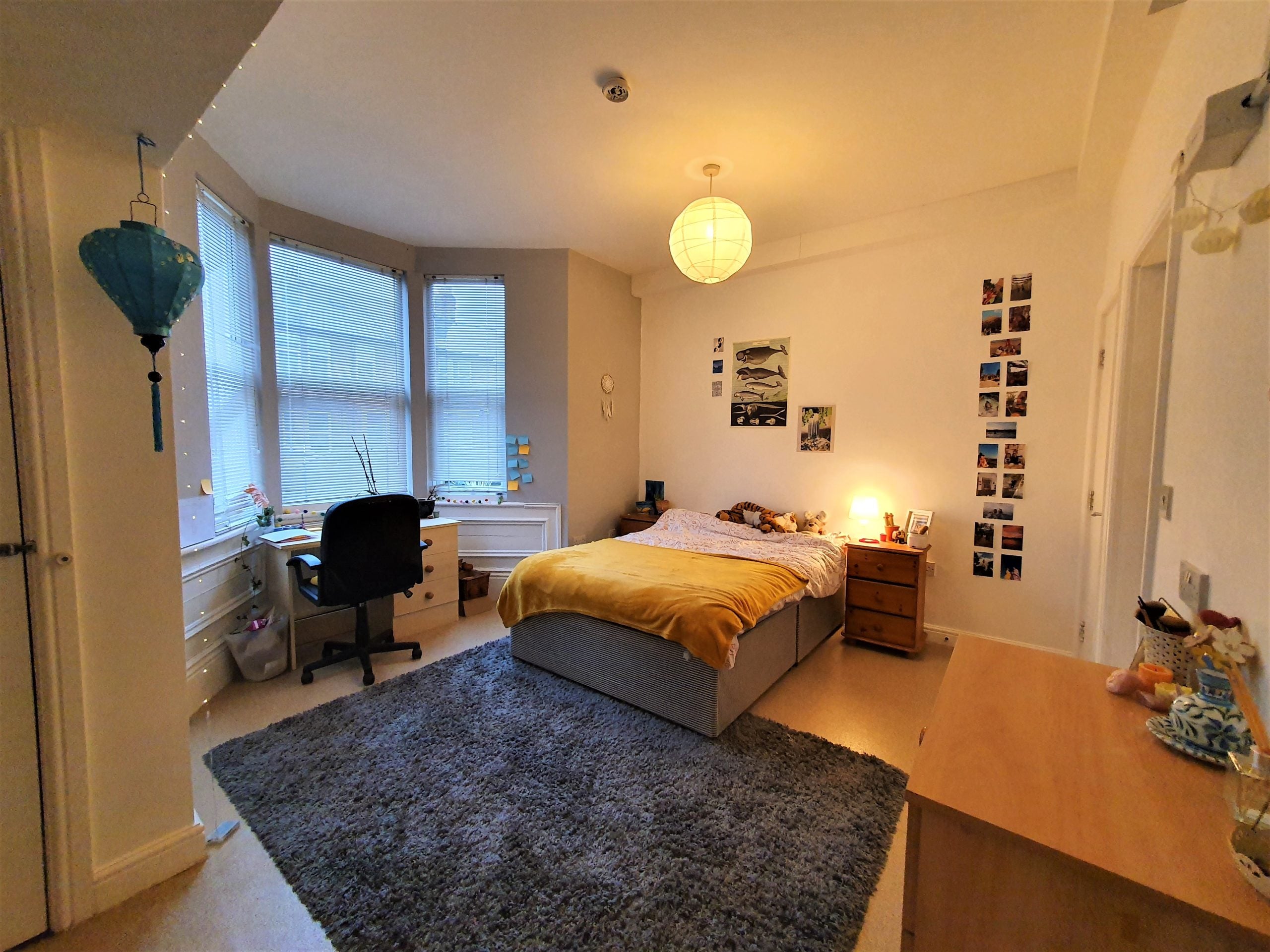 Flat Rothbury Terrace in Newcastle upon Tyne