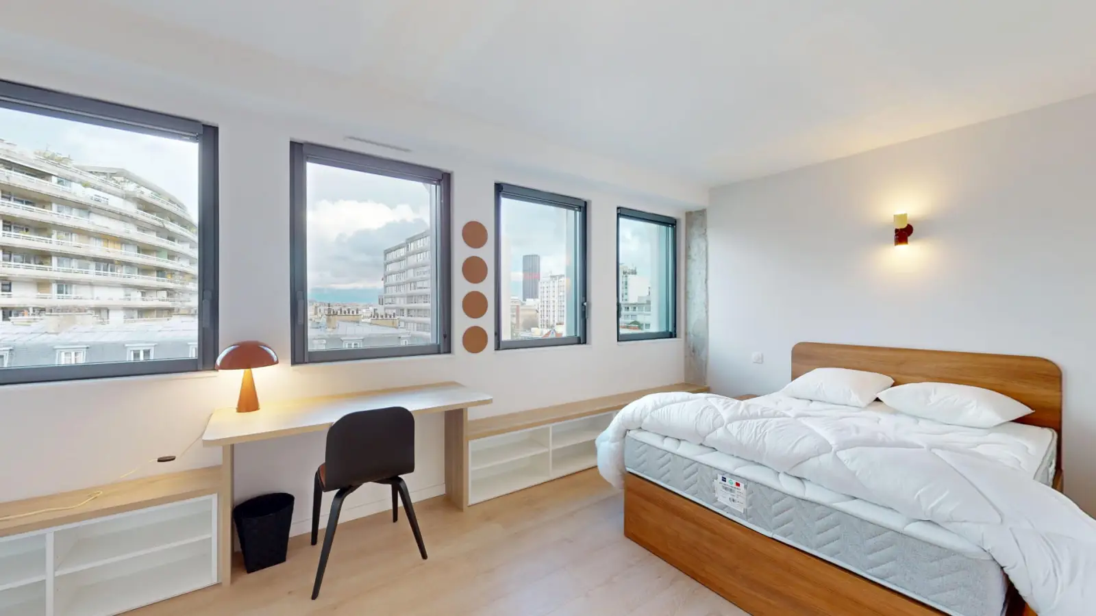 Room Rue Cambronne in Paris