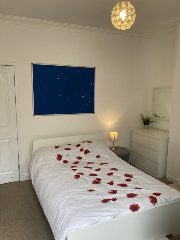 Room Spooner Road in Sheffield