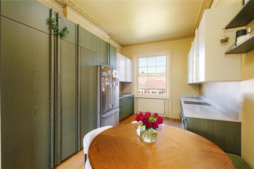 Flat Belsize Road in Greater London