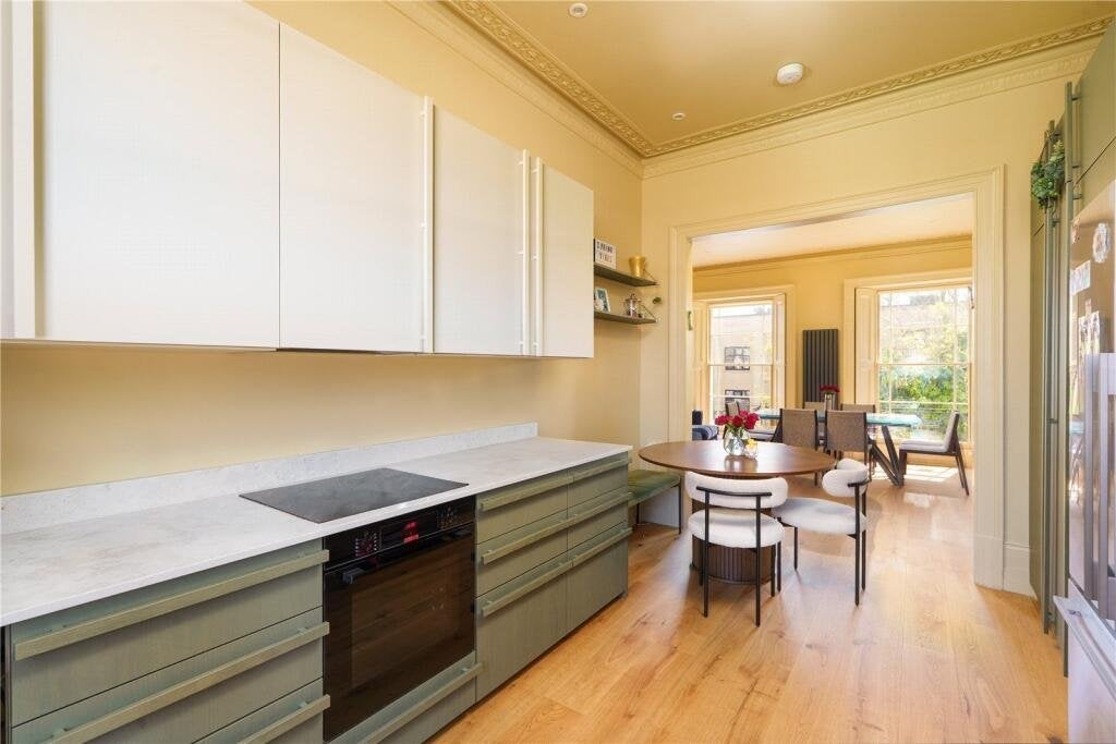 Flat Belsize Road in Greater London