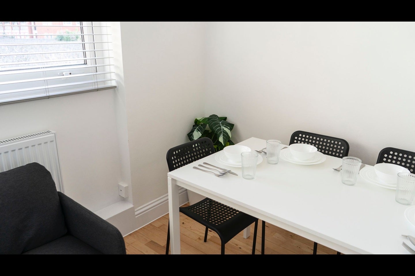Room Lorrimore Square in Greater London
