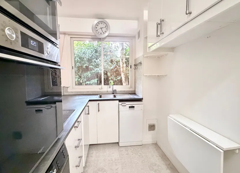 Flat Rue de Gentilly in Montrouge