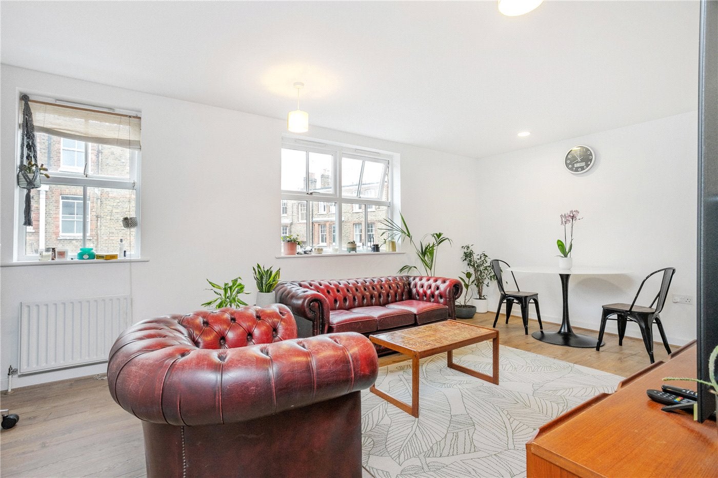 Flat Clapton Passage in Greater London