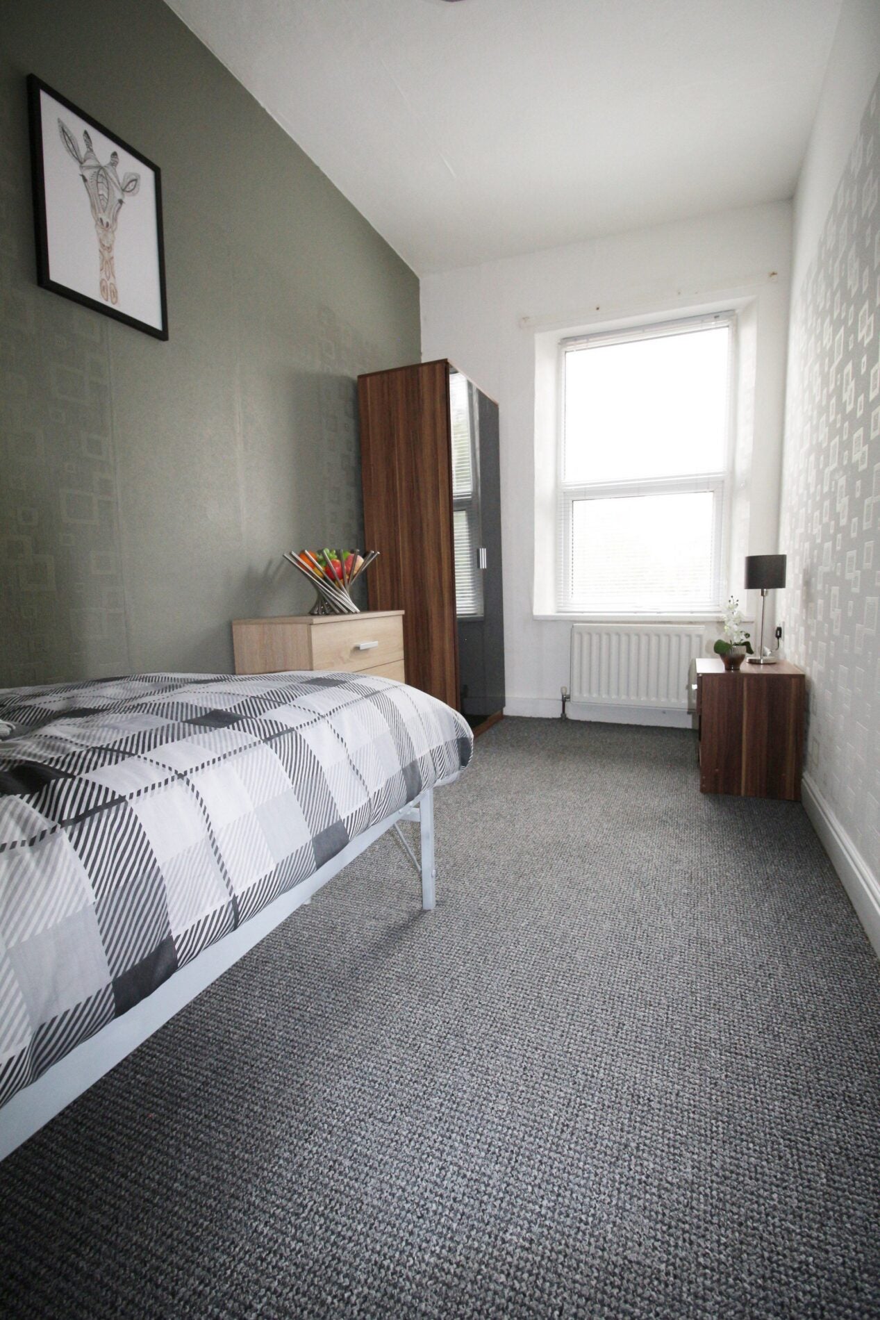 Room Rosemary Lane in Lincoln