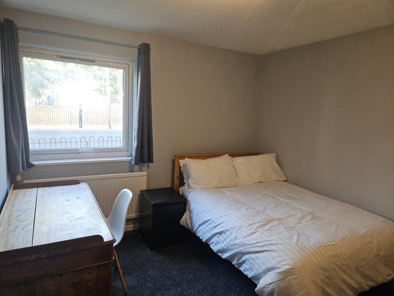 Flat Magdalene Close in Greater London